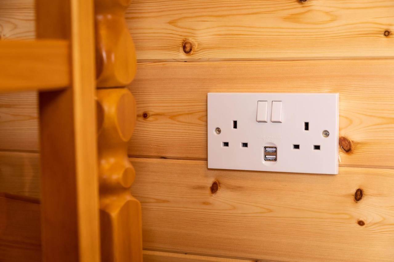 Camping Pods Trevella Holiday Park ครานท็อค ภายนอก รูปภาพ