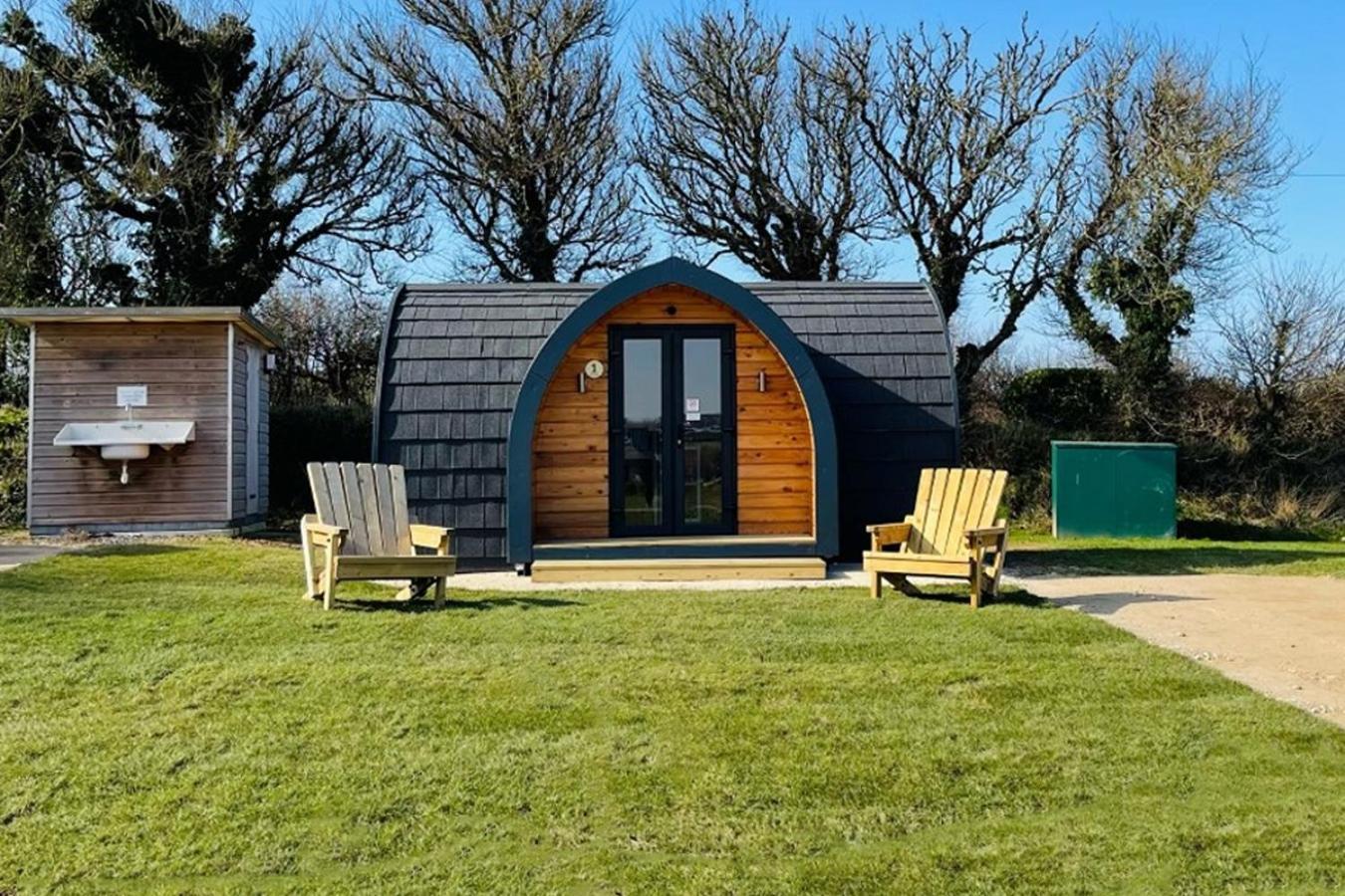 Camping Pods Trevella Holiday Park ครานท็อค ภายนอก รูปภาพ